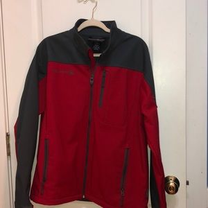 Free Country, grey and red men’s jacket